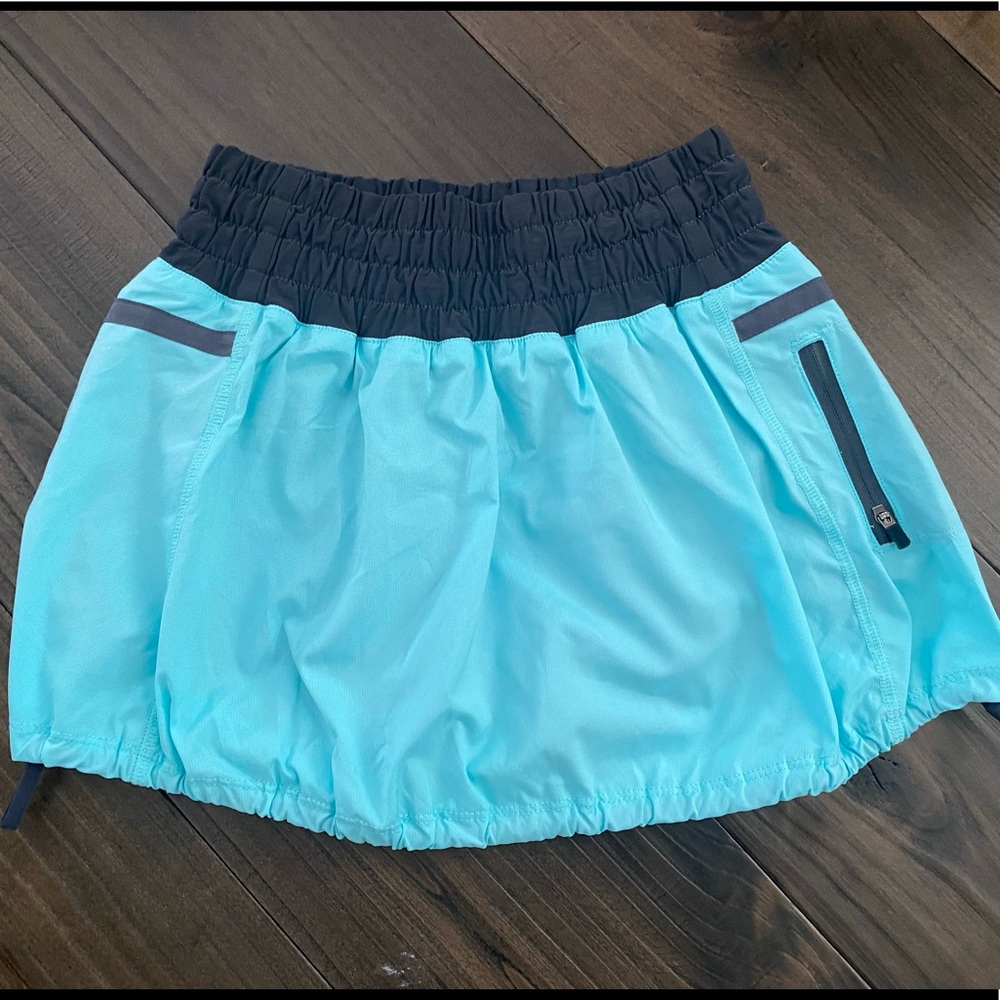 Lululemon Turquoise/Navy Mini Skirt with Built in Shorts